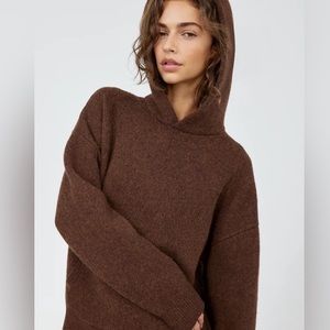 Aritzia TNA Harbour Hoodie